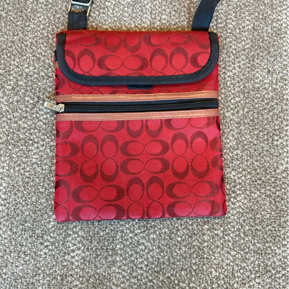 Vintage Coach Red and Black Crossbody Bag - Picture 1 of 11